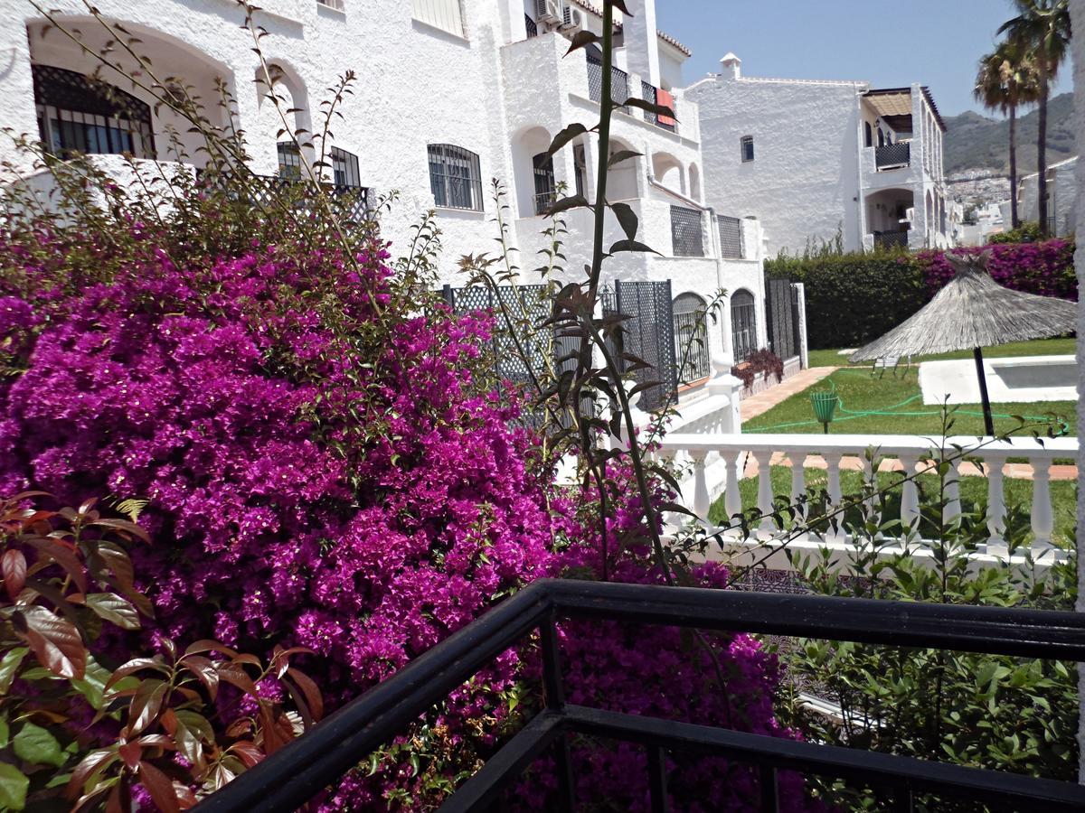 Verano Azul 12 Menyber เนร์คา ภายนอก รูปภาพ
